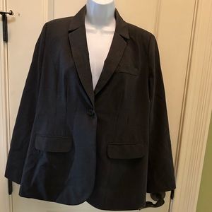 A Pea in the Pid Maternity jacket, size M
